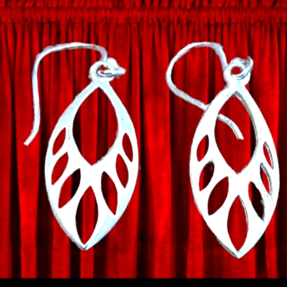 Silver Treasures Drop Earrings